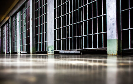 ۵۰ هزار تروریست در زندان‌های عراق / نیمی محکوم به اعدام