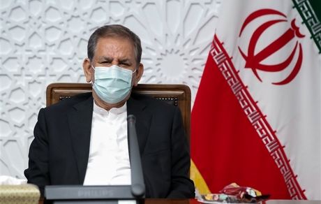 جهانگیری: دارو و کالاهای اساسی را تا آخر سال با ارز ۴۲۰۰ تومانی تأمین خواهیم کرد