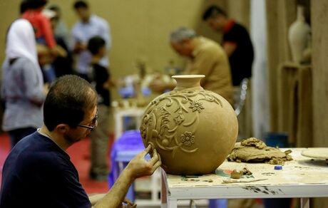 بیمه صنعتگران و هنرمندان صنایع‌دستی دوباره برقرار شد