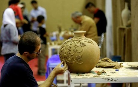 بیمه صنعتگران و هنرمندان صنایع‌دستی دوباره برقرار شد