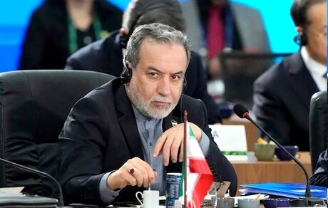 عراقچی: تجاوز به ایران فقط برای ممانعت از دستیابی ایران به استفاده صلح آمیز هسته‌ای بود