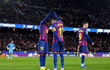 عجیب مثل لیگ قهرمانان اروپا: صعود لحظه آخری بنفیکا با سقوط رئال مادرید به پلی آف / بارسلونا و منچسترسیتی صعودکنندگان هفته آخری / آرسنال ۸ بازی ۸ برد