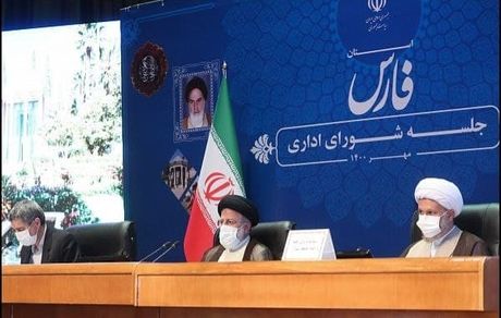 راه نجات اقتصاد کشور رونق تولید است/ استان فارس یکی از بهترین نقاط برای سرمایه‌گذاری است