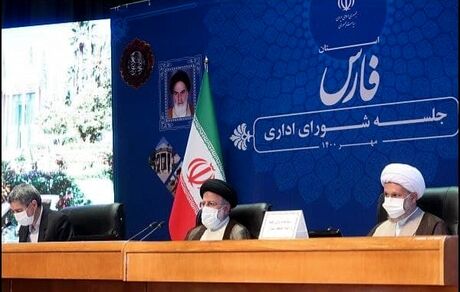 راه نجات اقتصاد کشور رونق تولید است/ استان فارس یکی از بهترین نقاط برای سرمایه‌گذاری است