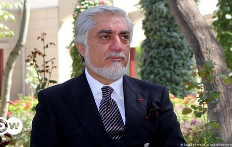 بازگشت عبدالله عبدالله پس از ۴۳ روز به افغانستان