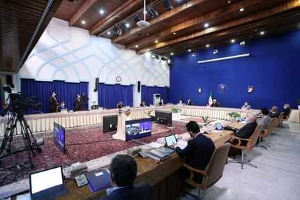 خدا لعنت کند کسانی که در دنیای اسلام تندروی راه انداختند / انتخابات و پایین و بالا شدن قدرت ارزش ندارد که بخاطر آن دروغ بگوییم و تهمت بزنیم 
