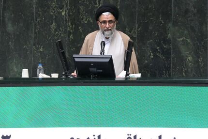 وزیر پیشنهادی اطلاعات از برنامه‌های خود دفاع کرد / موافقان و مخالفان خطیب چه گفتند؟