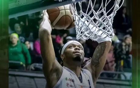 بازیکنان آمریکایی طبیعت از ایران رفتند