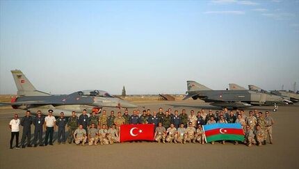 ترکیه و جمهوری آذربایجان رزمایش هوایی برگزار می‌کنند