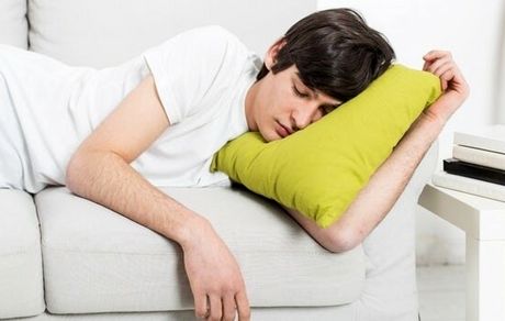 خواب زیاد موجب سکته مغزی می‌شود
