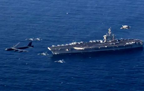 ترامپ، خبر ارسال دومین ناو هواپیمابر آمریکایی به غرب آسیا را بازنشر کرد