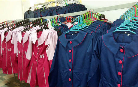 لباس مدرسه چند؟