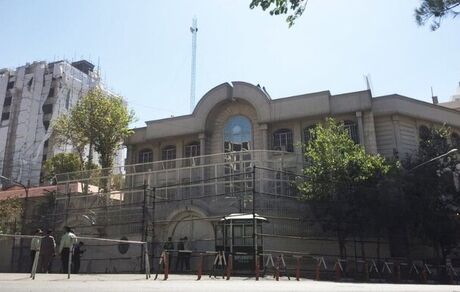 بازدید هیات فنی دولت عربستان سعودی از ساختمان سفارت این کشور در تهران