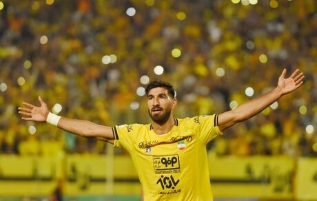 مهاجم مدنظر پرسپولیس در سپاهان ماند