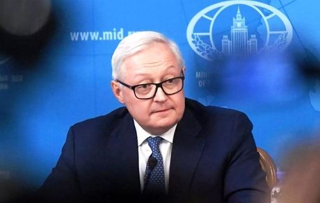 مخالفت روسیه با تمدید تحریم تسلیحاتی ایران