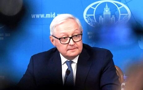 مخالفت روسیه با تمدید تحریم تسلیحاتی ایران