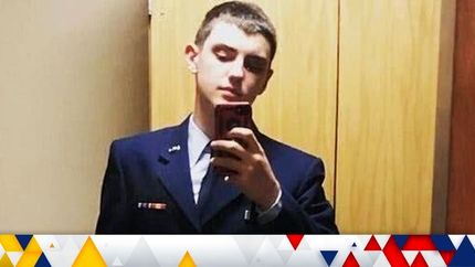 افشاگر اسناد محرمانه آمریکا دستگیر شد