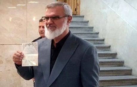 رویانیان هم از انتخابات کنار کشید