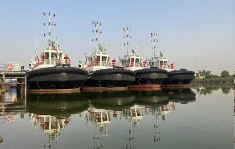 با دستور رئیس جمهور، ۱۳ فروند شناور ساخت سازمان صنایع دریایی وزارت دفاع به ناوگان سازمان بنادر و دریانوردی ملحق شد