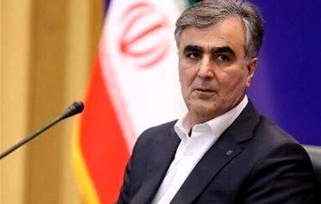 بانک مرکزی هیچ برنامه‌ای برای افزایش نرخ ارز ۷۰ هزار تومانی ندارد