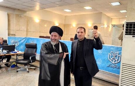 یک نماینده اصولگرا سابق مجلس کاندیدای ریاست جمهوری شد