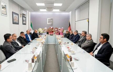 تجلیل از آزادگان بانک مسکن با حضور مدیران ارشد/ ضرورت مستندسازی خاطرات آزادگان