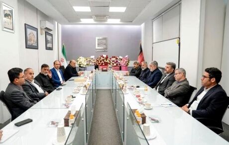 تجلیل از آزادگان بانک مسکن با حضور مدیران ارشد/ ضرورت مستندسازی خاطرات آزادگان
