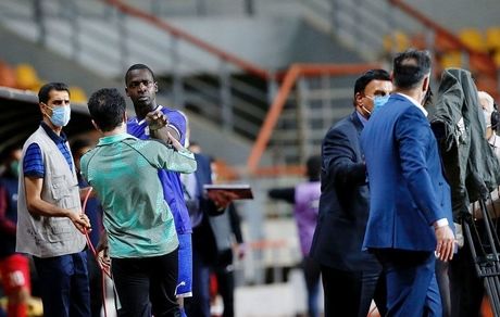 محمود فکری، شیخ دیاباته را کنار گذاشت