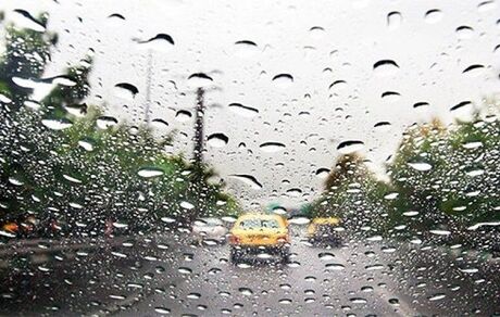 
رگبار باران در برخی از استان‌های کشور
