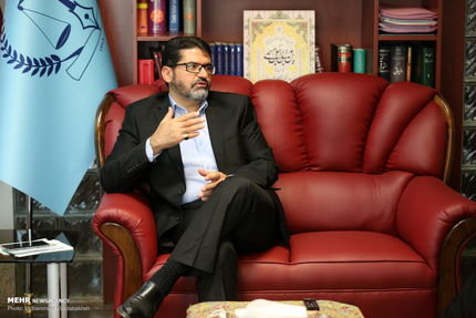 برای افزایش صلاحیت دفاتر اسناد رسمی اقدام می‌کنیم