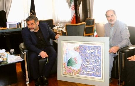 تاکید وزیر ارشاد بر حفظ هنرهای اصیل ایرانی