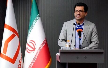 لزوم تعامل سازنده با ذینفعان در مسیر تحقق اهداف بانک/ با همکاران صحبت کنیم و مباحث را به اشتراک بگذاریم
