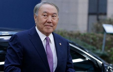امتیازات ویژه رئیس جمهور سابق قزاقستان پس گرفته شد