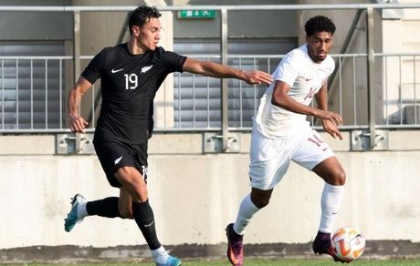 بازی تیم کی‌روش بدلیل توهین نژادپرستانه نیمه تمام ماند