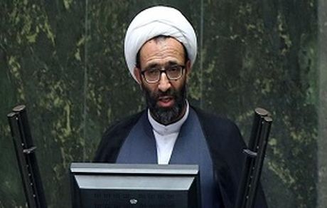 وزیر علوم فروش صندلی در مقطع پزشکی را تائید کرد