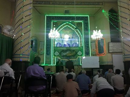 محکومیت اهانت به ساحت مقدسات و حمایت از مدافعان امنیت با حضور در مساجد کل کشور