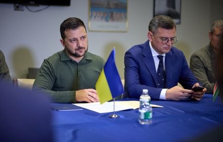 زلنسکی: روسیه باید تبعات جنگ را احساس کند