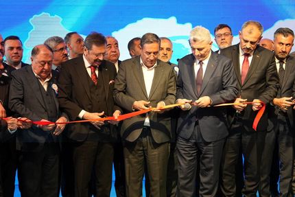 افتتاح گمرک گوربلاک ترکیه در مرز مشترک با ایران