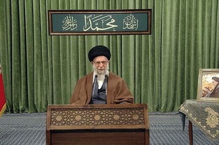 تکذیب اظهارات منتسب به آیت الله فرحانی در مورد وضعیت جسمانی رهبر انقلاب