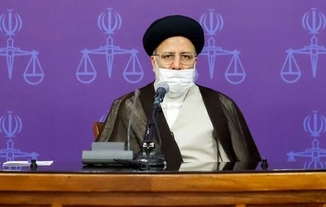 آیت‌الله رئیسی: با فساد فساد گفتن مشکل حل نمی‌شود