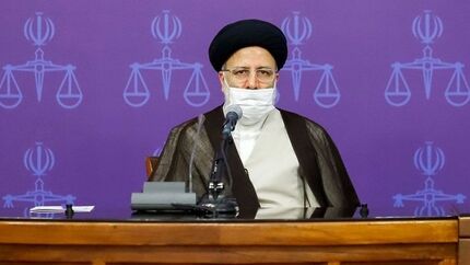 آیت‌الله رئیسی: با فساد فساد گفتن مشکل حل نمی‌شود