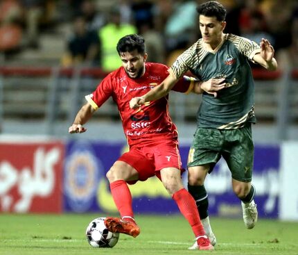 نیم نگاه فولاد خوزستان به جایگاه سومی پرسپولیس