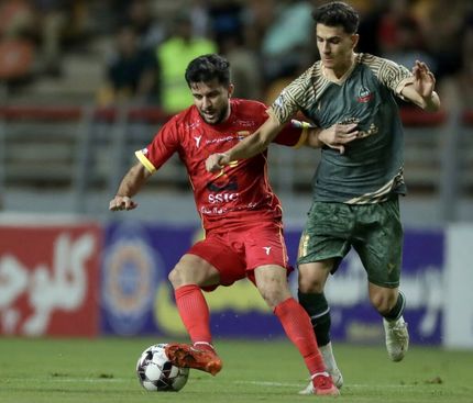نیم نگاه فولاد خوزستان به جایگاه سومی پرسپولیس
