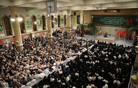 دفاع مقدس نشان داد جوانان می توانند همه مشکلات را حل کنند