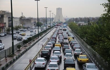 بازگشایی مدارس، ترافیک تهران را ۳۰ درصد بیشتر کرد