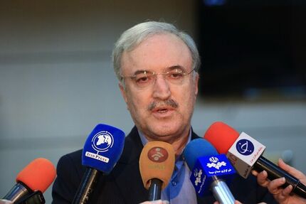وزیر بهداشت: با اپیدمی نسبتا سنگین کرونا در خوزستان رو‌به‌رو هستیم/ رصد نیازهای بیماران بستری در بیمارستان‌ها