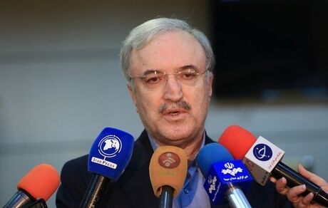 وزیر بهداشت: با اپیدمی نسبتا سنگین کرونا در خوزستان رو‌به‌رو هستیم/ رصد نیازهای بیماران بستری در بیمارستان‌ها