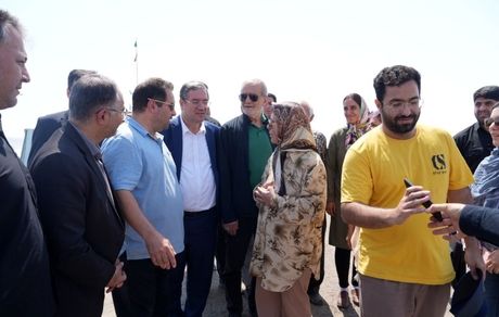 بازدید مسعود پزشکیان از دریاچه ارومیه