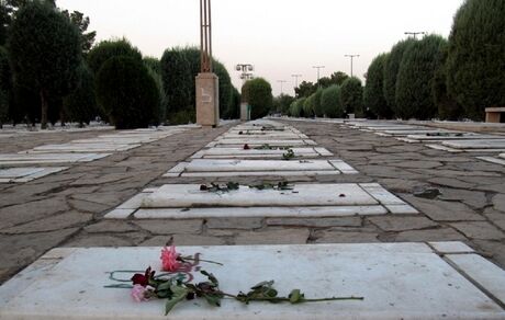 ممنوعیت دفن اموات در کنار بقاع متبرکه بدون مجوز اوقاف و امور خیریه