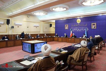اژه‌ای: شبکه توزیع محصولات در کشور ناسالم و معیوب است/دولت برای انسداد گلوگاه مهم فساد بانکی تلاش مضاعفی را انجام دهد